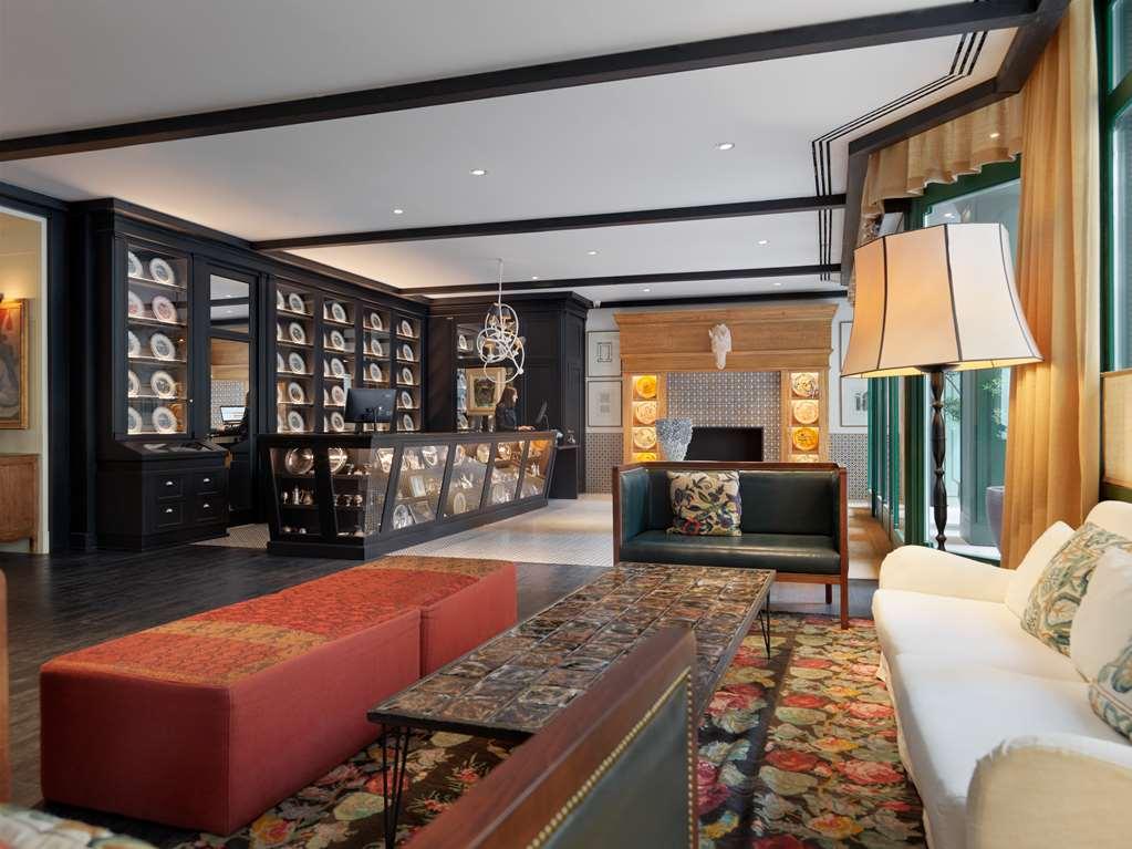 Hotel H10 Casa De La Plata Seville